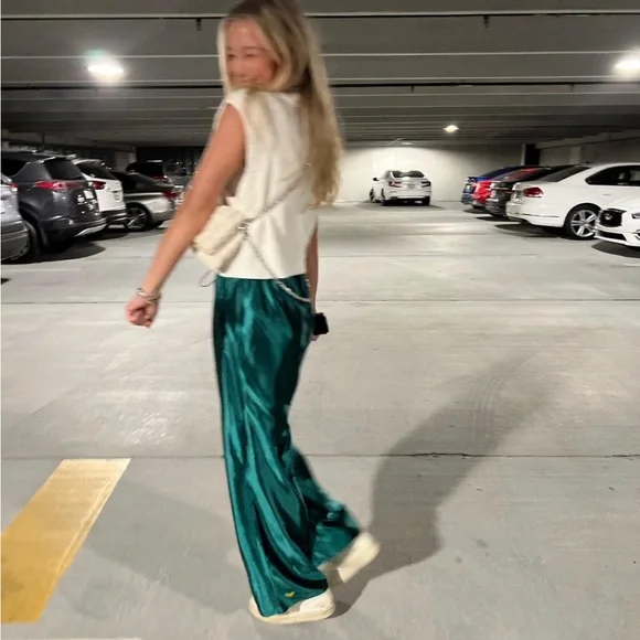 MM Designs Emerald Green Satin Pants w/ Yellow Heart Detail - Picture 2 of 12